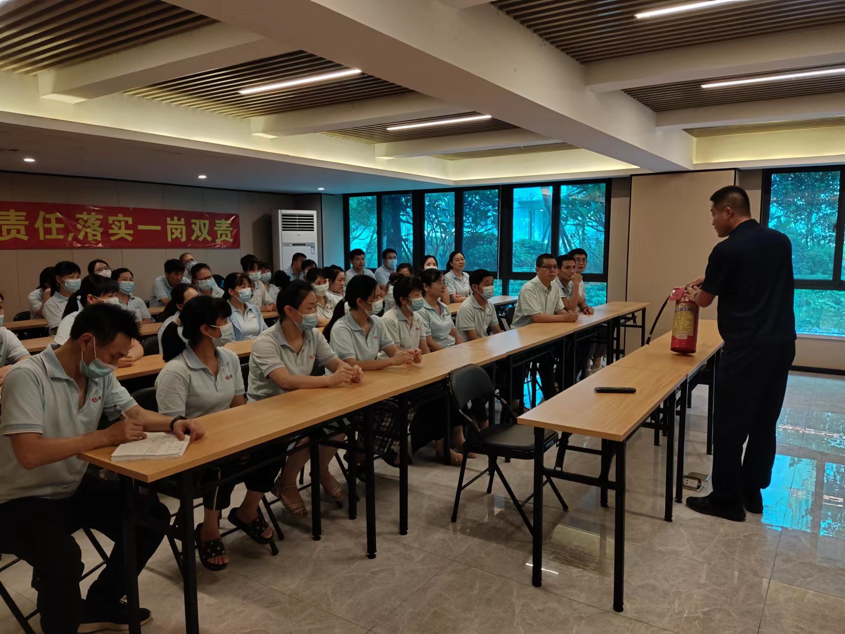 球盟会中国网页登录:3198万起标配全线新款上市敞开线控遍及年代